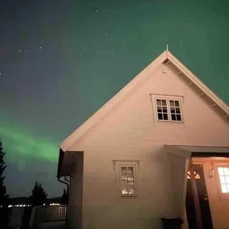 Vakantiehuis Evenes Airp Northern Lights On The Way To Lofoten Lavangsholman